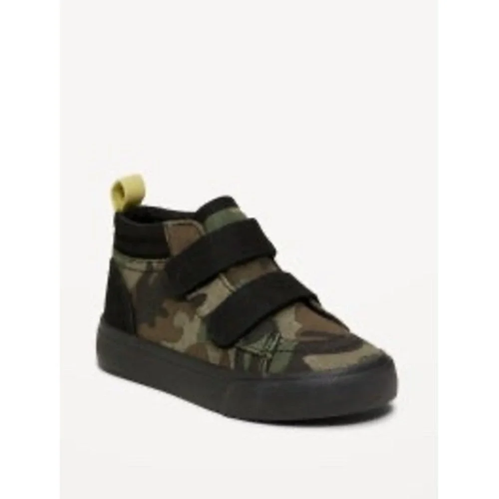 Old Navy Toddler Boys Camo Canvas High Top Skate Sneakers Green Black Size 6